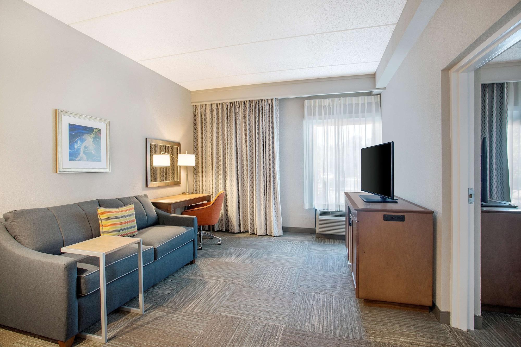 Hampton Inn Міддлтаун Екстер'єр фото