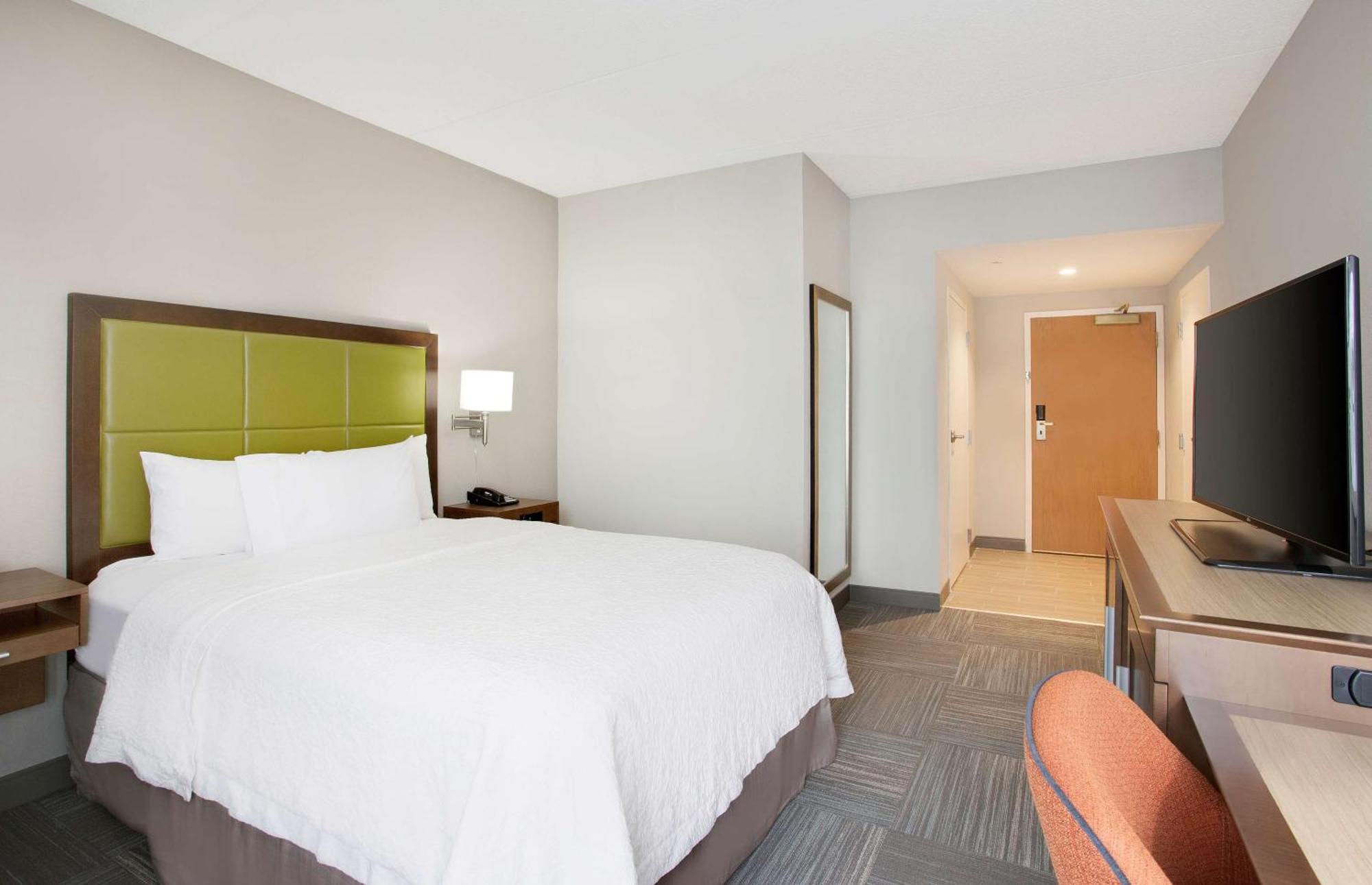 Hampton Inn Міддлтаун Екстер'єр фото