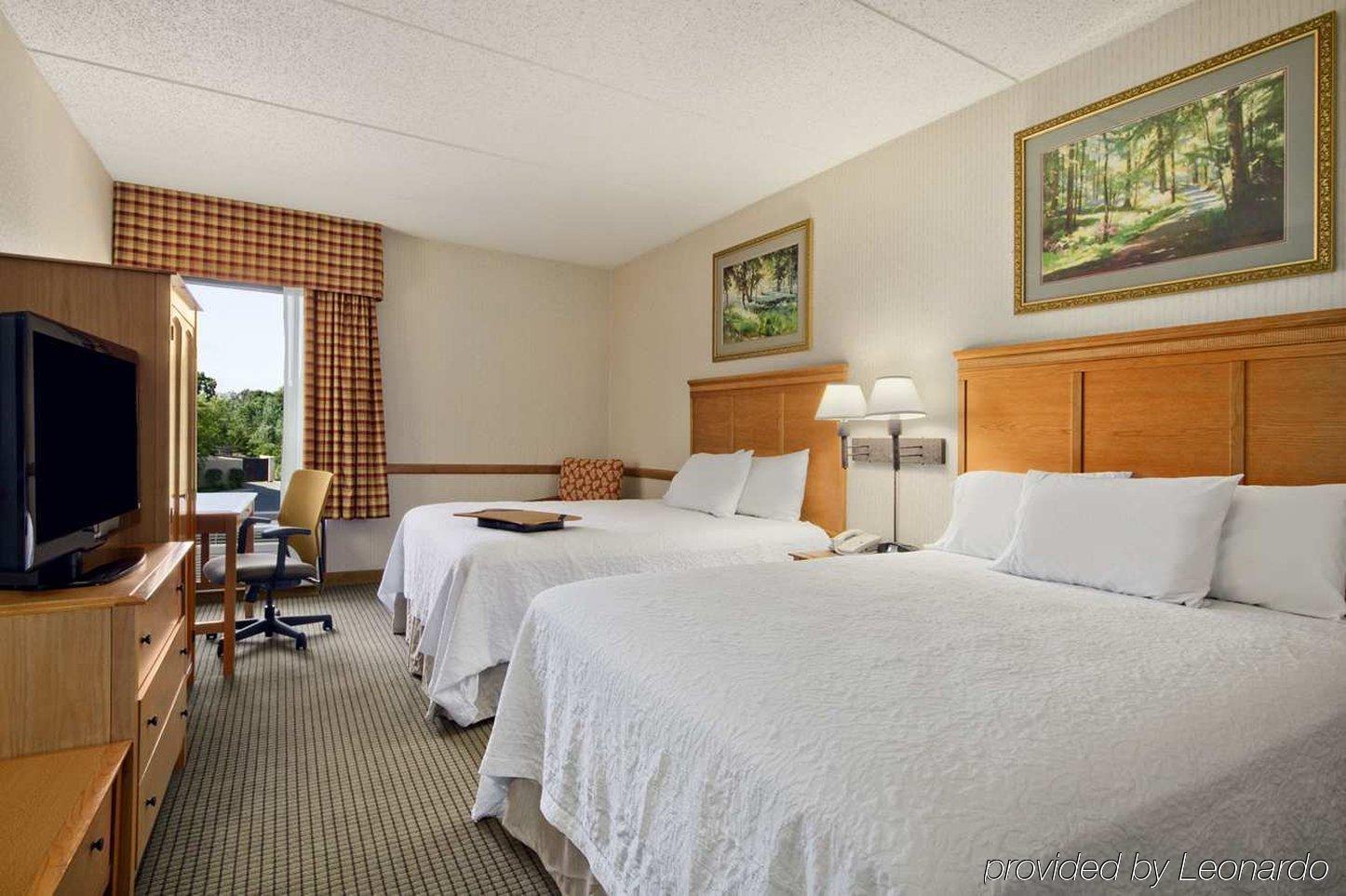 Hampton Inn Міддлтаун Екстер'єр фото