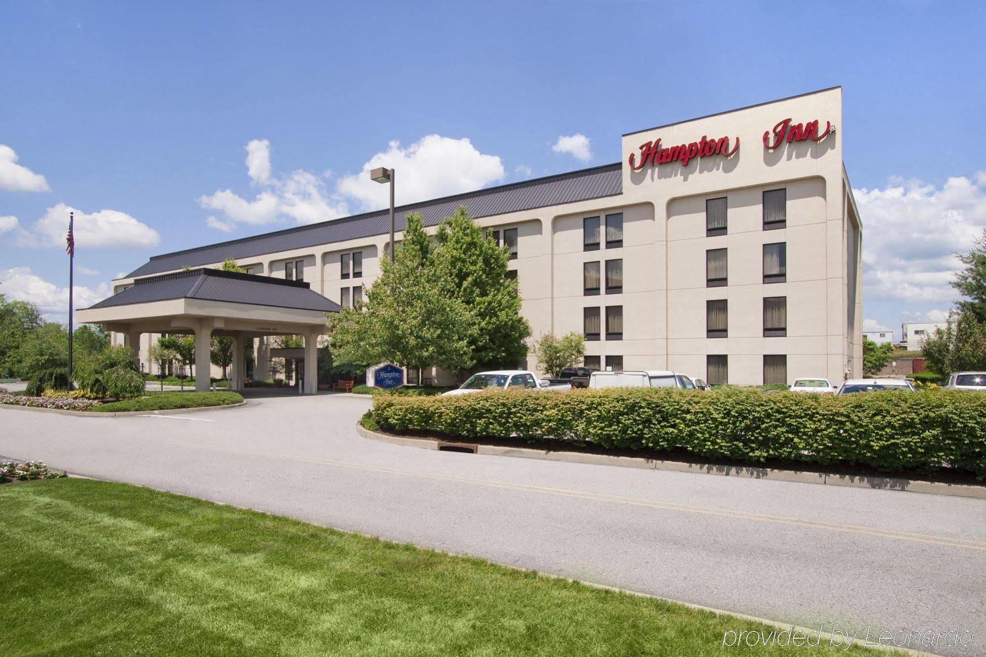 Hampton Inn Міддлтаун Екстер'єр фото