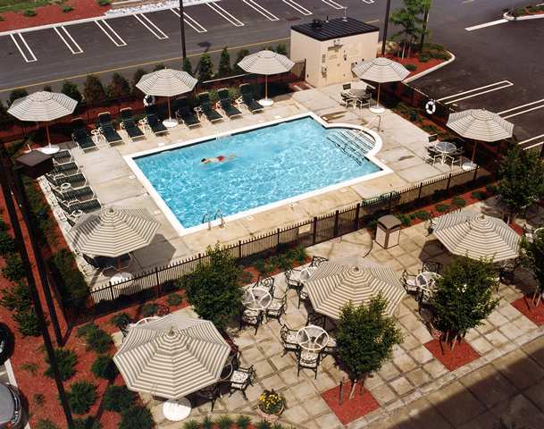 Hampton Inn Міддлтаун Екстер'єр фото